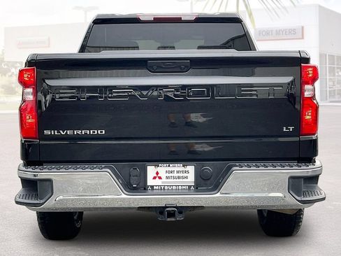 Used 2025 Chevrolet Silverado 1500 LT RWD image 16
