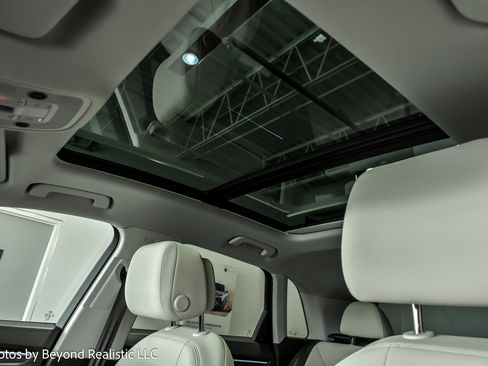 Used 2023 Audi Q3 2.0T Premium Plus image 24