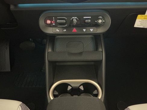 Certified 2025 MINI Cooper Countryman S AWD/4WD image 12