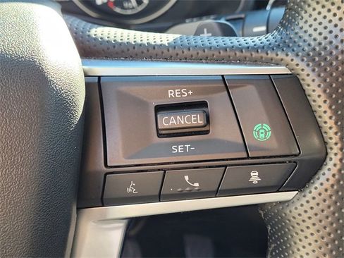 Used 2024 Mitsubishi Outlander SE image 15