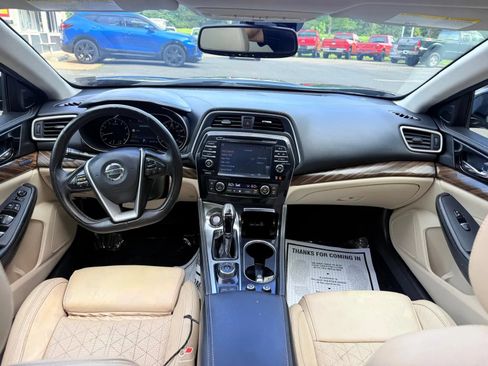 Used 2016 Nissan Maxima Platinum FWD image 15