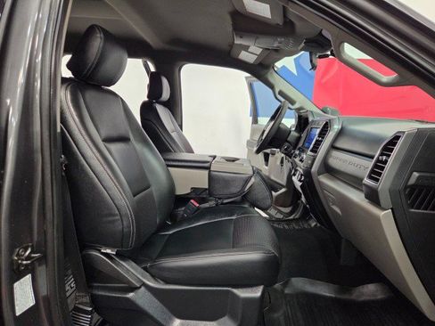 Used 2020 Ford F350 XLT image 71