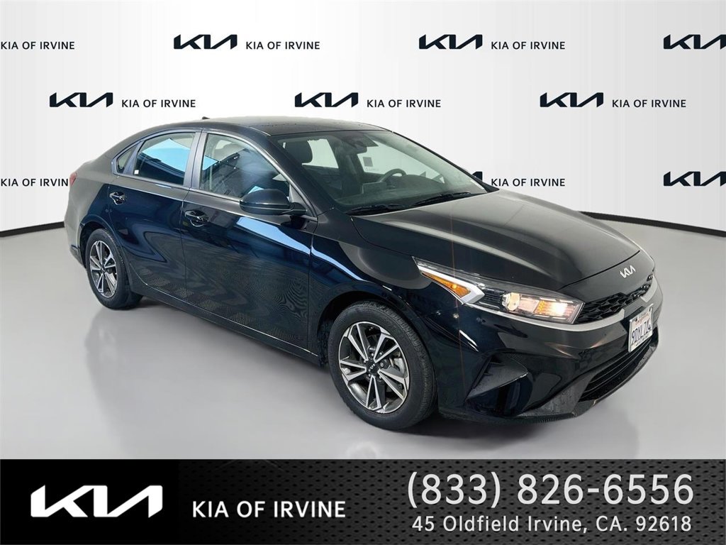 Certified 2023 Kia Forte LXS FWD image 1