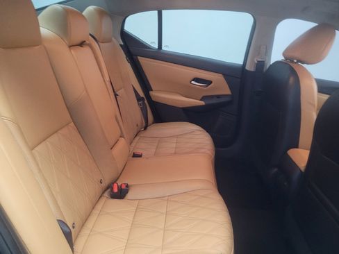 Used 2021 Nissan Sentra SV w/ SV Premium Package FWD image 19