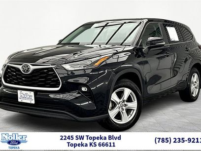 Used 2024 Toyota Highlander LE