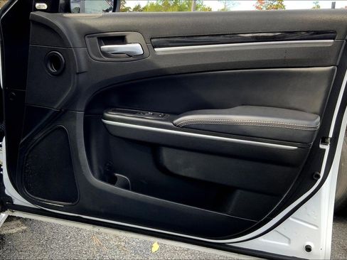 Used 2022 Chrysler 300 S image 26