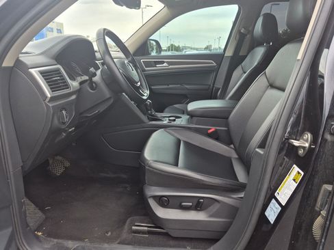 Used 2018 Volkswagen Atlas SE AWD/4WD image 17