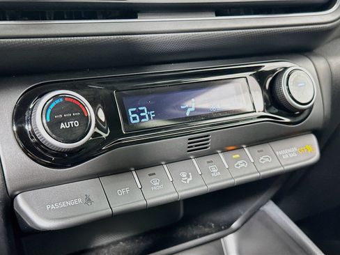Used 2023 Hyundai Kona SEL w/ Convenience Package AWD/4WD image 16