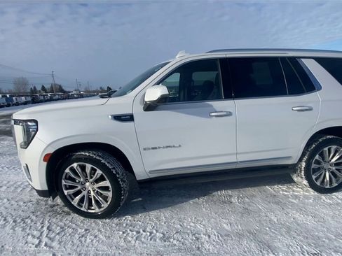 Certified 2022 GMC Yukon Denali w/ Denali Premium Package image 5