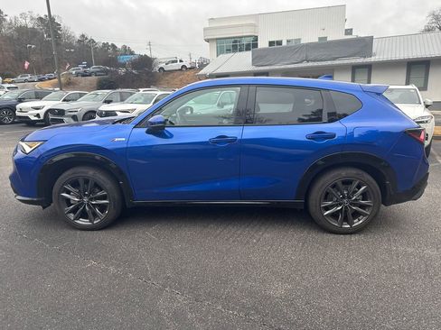 Used 2025 Acura ADX A-Spec image 2