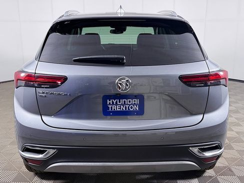 Used 2022 Buick Envision Preferred image 12