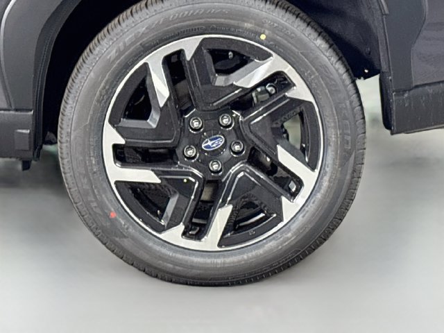 New 2026 Subaru Forester Touring AWD/4WD image 31