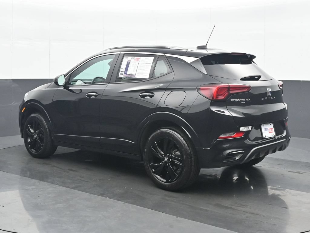 Used 2024 Buick Encore GX Sport Touring AWD/4WD image 4