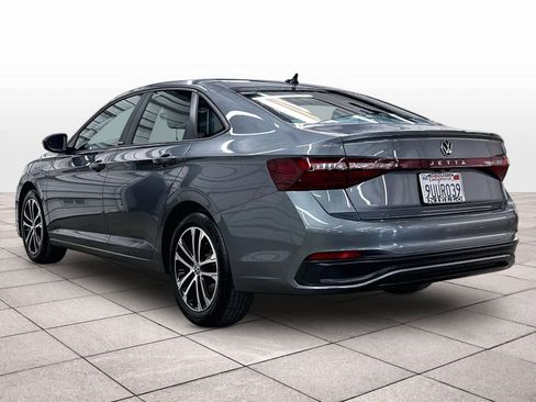Used 2025 Volkswagen Jetta Sport FWD image 7
