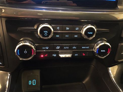 Used 2022 Ford F150 XLT w/ Equipment Group 302A High image 23