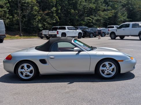 Used 2000 Porsche Boxster RWD image 10
