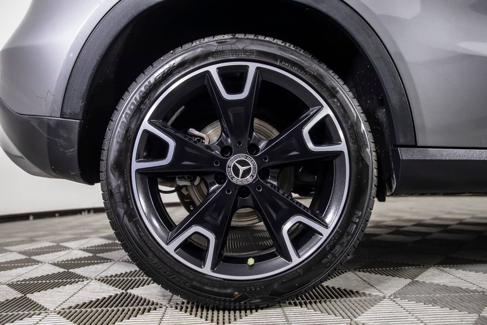 Used 2019 Mercedes-Benz GLA 250 4MATIC image 39