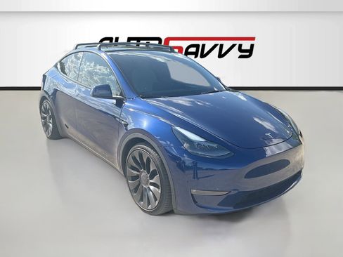 Used 2024 Tesla Model Y Performance image 1