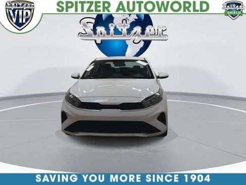 Used 2022 Kia Forte LXS FWD image 3