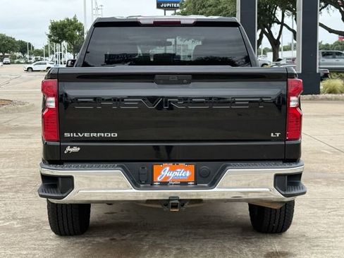 Used 2022 Chevrolet Silverado 1500 LT AWD/4WD image 6
