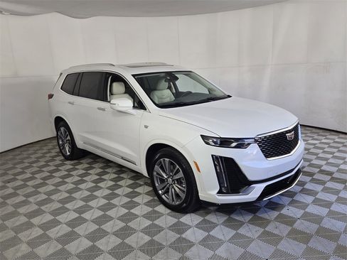 Used 2024 Cadillac XT6 Premium Luxury w/ LPO, Floor Liner Package image 2