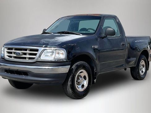 Used 2000 Ford F150 XL RWD image 2