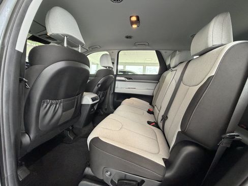 Used 2020 Hyundai Palisade SE FWD image 17