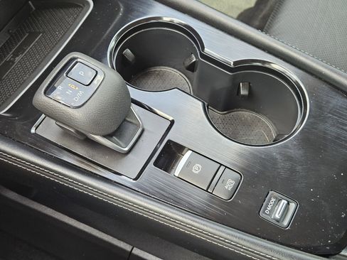 Used 2023 Nissan Rogue Platinum w/ Platinum Premium Package image 21