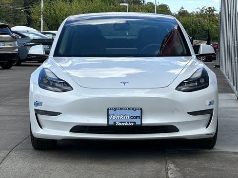 Used 2021 Tesla Model 3 Long Range AWD/4WD image 8