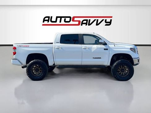Used 2019 Toyota Tundra Limited w/ Limited Premium Package AWD/4WD image 8