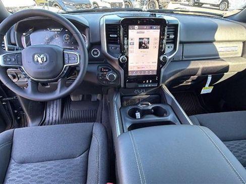 New 2026 RAM 1500 4x4 Crew Cab image 19