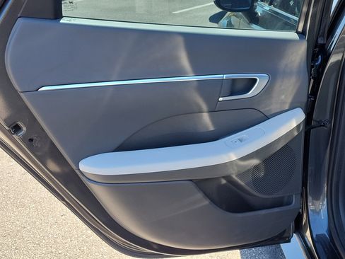 Used 2021 Hyundai Sonata SEL image 13