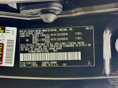 Certified 2022 Toyota Highlander LE image 32