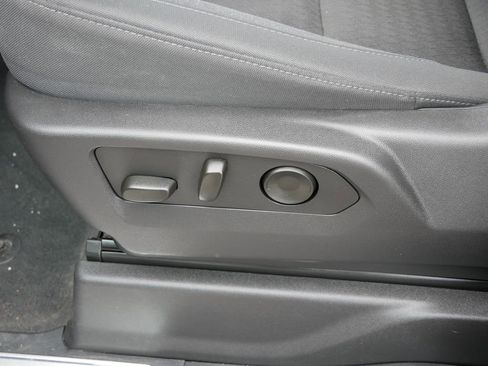 Used 2025 Chevrolet Silverado 1500 LT w/ Work Truck Package image 17