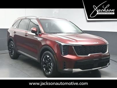 Used 2025 Kia Sorento S