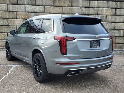 Certified 2024 Cadillac XT6 Premium Luxury w/ Technology Package AWD/4WD image 3