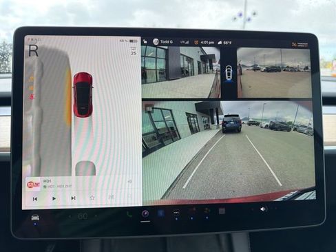 Used 2023 Tesla Model Y Long Range AWD/4WD image 24