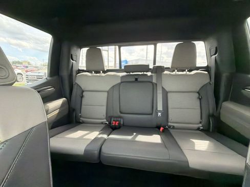 New 2026 Chevrolet Silverado 1500 ZR2 w/ LPO, Dark Essentials Package AWD/4WD image 29