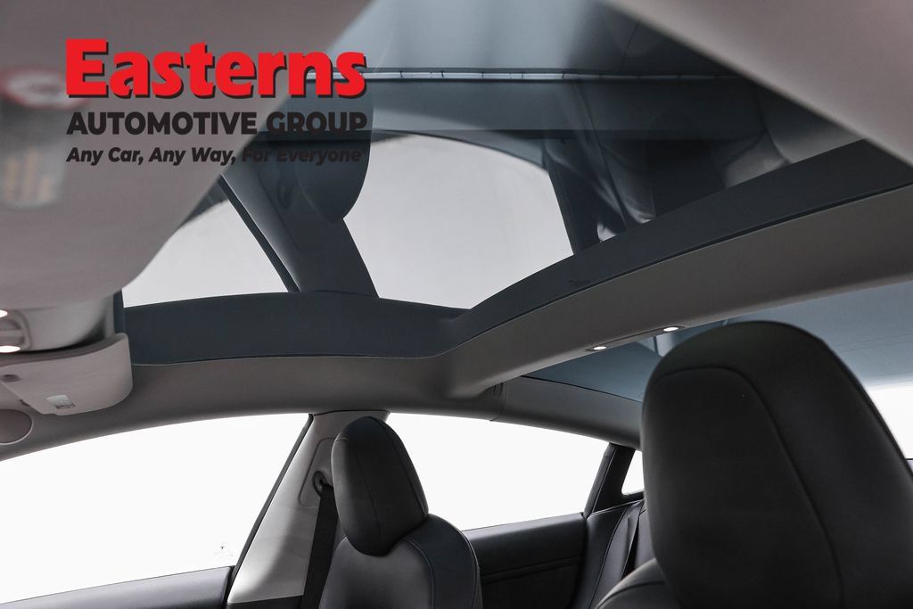 Used 2023 Tesla Model 3 Standard Range RWD image 30