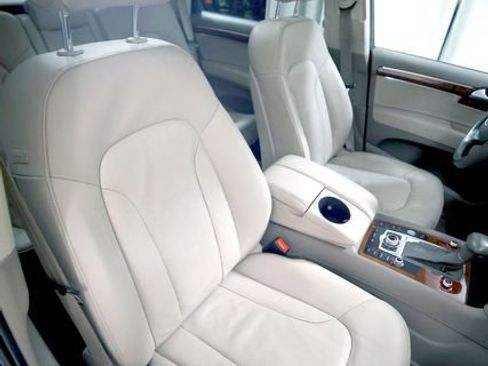 Used 2015 Audi Q7 TDI Premium Plus w/ Premium Plus Package image 9