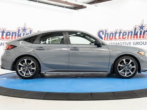 New 2026 Honda Civic Sport Touring image 7