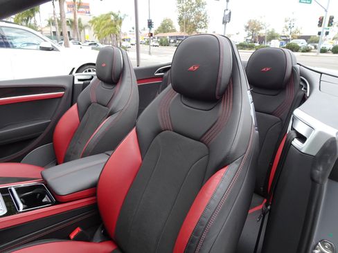 Used 2023 Bentley Continental GT V8 AWD/4WD image 14