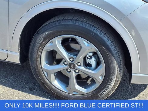 Certified 2024 Ford Escape ST-Line w/ Tech Pack #1 AWD/4WD image 28
