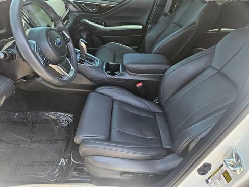 Certified 2023 Subaru Outback Touring XT AWD/4WD image 18