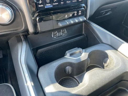 Used 2023 RAM 1500 Laramie AWD/4WD image 26