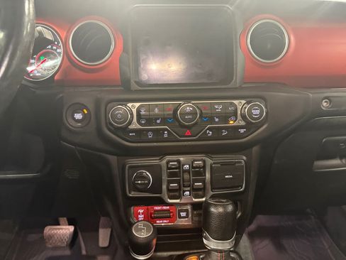 Used 2020 Jeep Wrangler Unlimited Rubicon AWD/4WD image 12