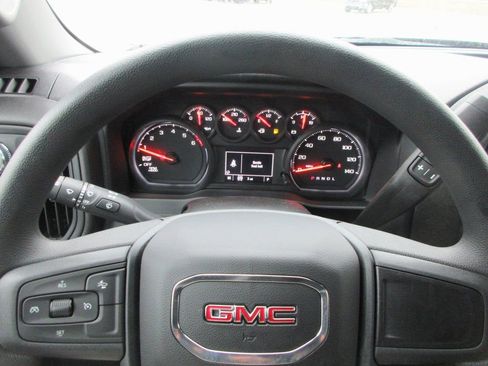 New 2026 GMC Sierra 1500 Pro w/ Pro Value Package AWD/4WD image 16