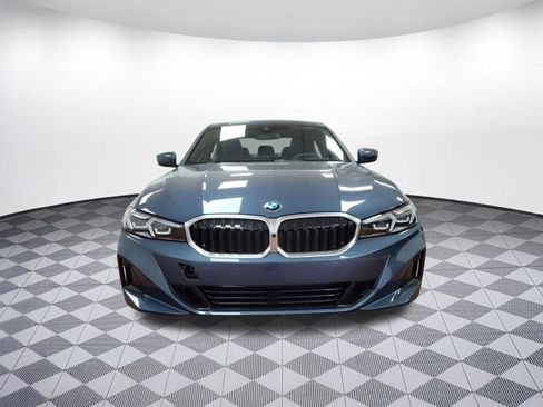 Used 2026 BMW 330i xDrive Sedan w/ Premium Package AWD/4WD image 5