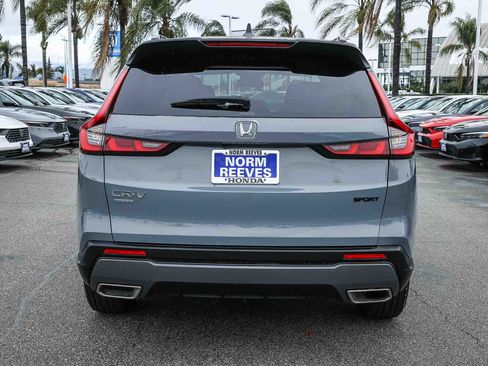 Used 2025 Honda CR-V Sport image 6
