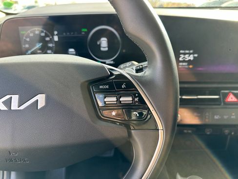 Used 2023 Kia Niro Wind image 17